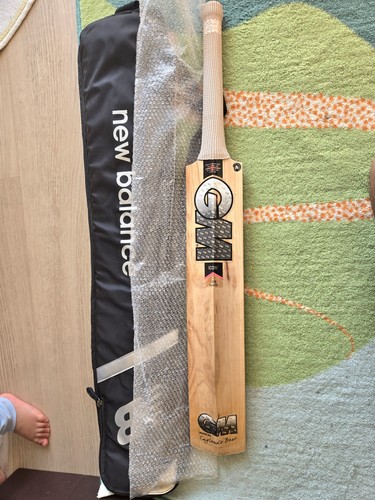 Diamond cricket bat - gm,