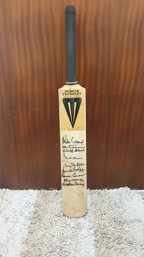 Signed vintage cricket bat - signed,