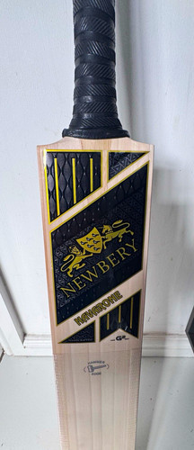 Newbery naverone cricket - g2,