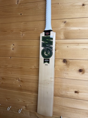 Cricket bat short handle - cricket,