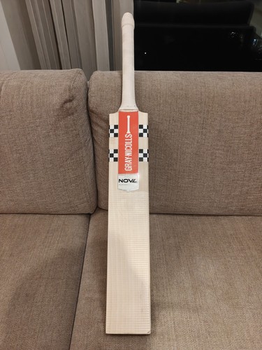 Gray nicolls nova travis head - gray,