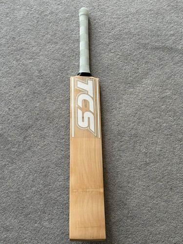 Tcs white butterfly cricket - tcs,
