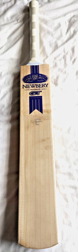 Newbery star cricket bat - 5,