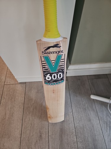 Reconditioned slazenger v800 - slazenger,