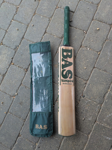Bas vampire cricket bat - vampire,